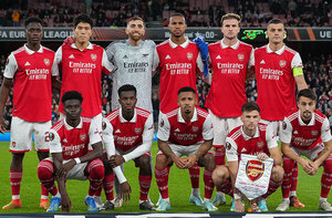 Popular / (VIDEO)Paraguayos del "Arsenal" viajaron a ver partido en Londres