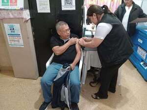 Alertan sobre baja vacunación contra el dengue: se usó apenas el 1,4% de las dosis para Asunción - Nacionales - ABC Color