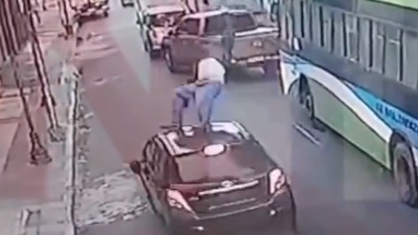 Video: Impactante choque a peatón, huida y heroica persecución