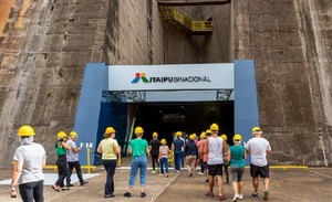 Tratado de Itaipú cumple 53 años bajo críticas por negociación