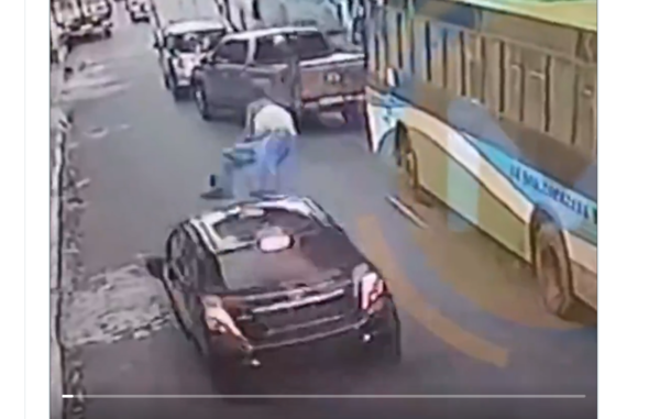 Detienen a conductor que huyó tras atropellar a un peatón en Asunción