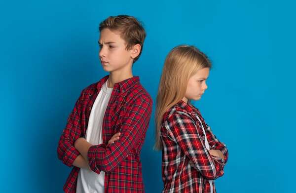 Señales de que la rivalidad entre hermanos ha cruzado una línea preocupante - Estilo de vida - ABC Color