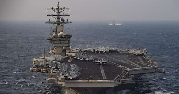 La Nación / Armada argentina realiza ejercicios militares junto al portaaviones Nimitz de EE. UU.