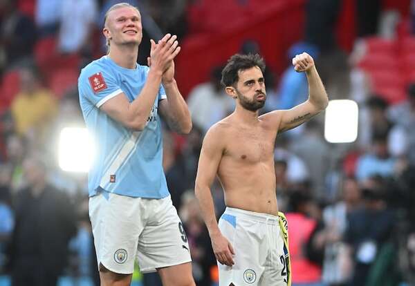 Manchester City jugará cinco partidos en 15 días - Fútbol Internacional - ABC Color