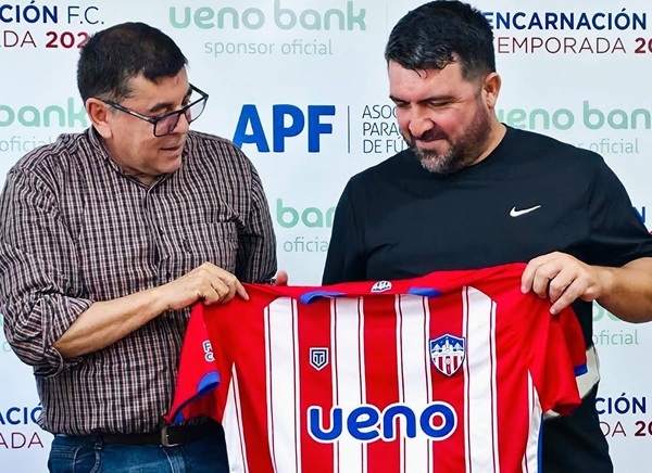 Héctor Marecos seguirá como entrenador de Encarnación FC