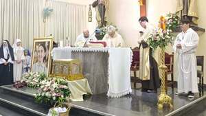 Fieles de todo el país recuerdan a la beata Chiquitunga