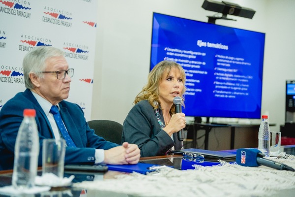 Analizarán tendencias y desafíos del sector bancario y financiero del país - ADN Digital