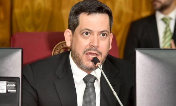 Raúl Latorre confirma retiro de visas a legisladores paraguayos por parte de Estados Unidos - OviedoPress