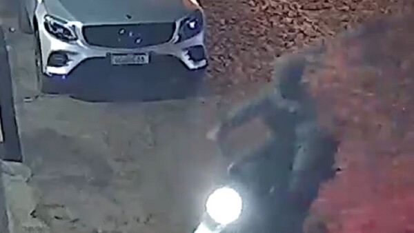 Video: Denuncian nuevo hurto de motocicleta en Ciudad del Este y cada vez aumentan los casos