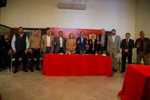 Asunción: Disidencia colorada integra comando político de Arnaldo Samaniego - Política - ABC Color