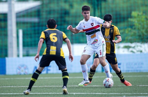Sub 17: Solo vencedores en la novena fecha