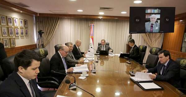 La Nación / “No podemos tratar a los jueces como vacas”, dijo ministro de la Corte sobre el control de asistencia con GPS a magistrados