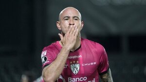 Carlos González, decepcionado de Gustavo Alfaro