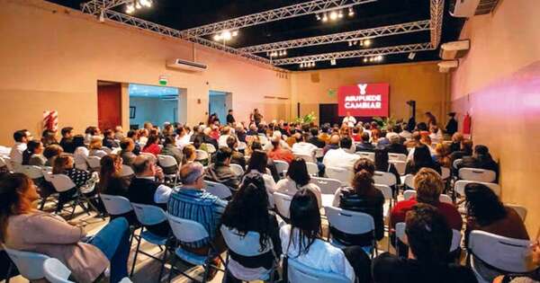 La Nación / El deporte acompaña el proyecto Camilo Pérez intendente 2026