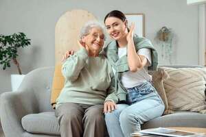 Día del Adulto Mayor, compromiso con la dignidad - Empresariales - ABC Color