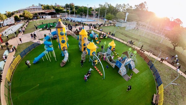 Plazas vivas, concepto que une esparcimiento y memoria en CDE