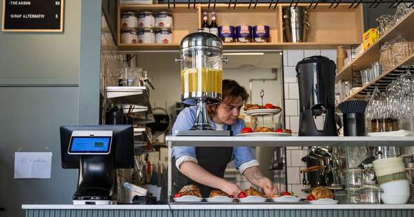 La Nación / Una cafetería de Estocolmo experimenta la gestión en manos de la IA