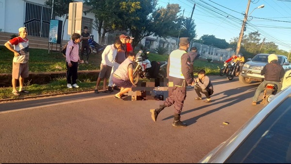 Choque entre motocicletas deja una mujer fallecida en Villarrica