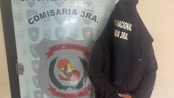 Cae chofer de transporte escolar por supuestamente manosear a una alumna