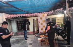 Allanamientos en 4 Mojones dejan dos detenidos y decomiso de armas