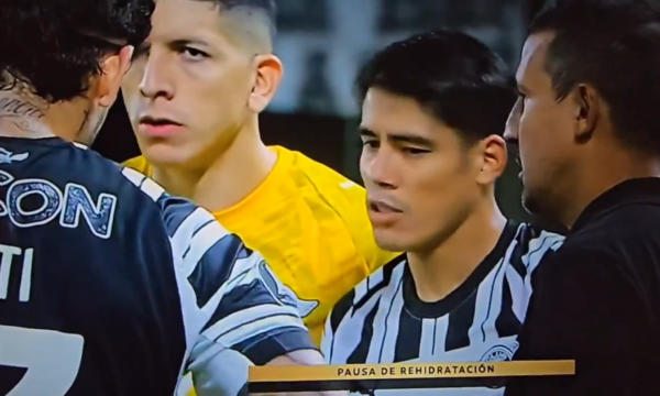 Lorenzo Melgarejo: "No se tiren más dentro del área porque no es el campeonato paraguayo"