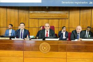 Bachi Núñez asegura que hay votos para avanzar con ley de senaduría vitalicia