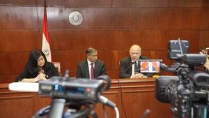 Corte anula condena y absuelve a acusada por muerte de un menor