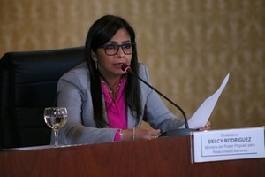 Delcy Rodríguez ratifica su "lealtad absoluta" a Maduro frente a los "ataques de mezquindad"