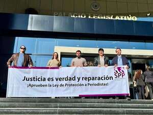 Ley de protección a periodistas del oficialismo “afrenta a la memoria” de Santiago Leguizamón, dice su hijo  - Política - ABC Color