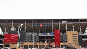 La FIFA detiene la reventa de entradas para partidos en Toronto del Mundial tras nueva ley - 5Días