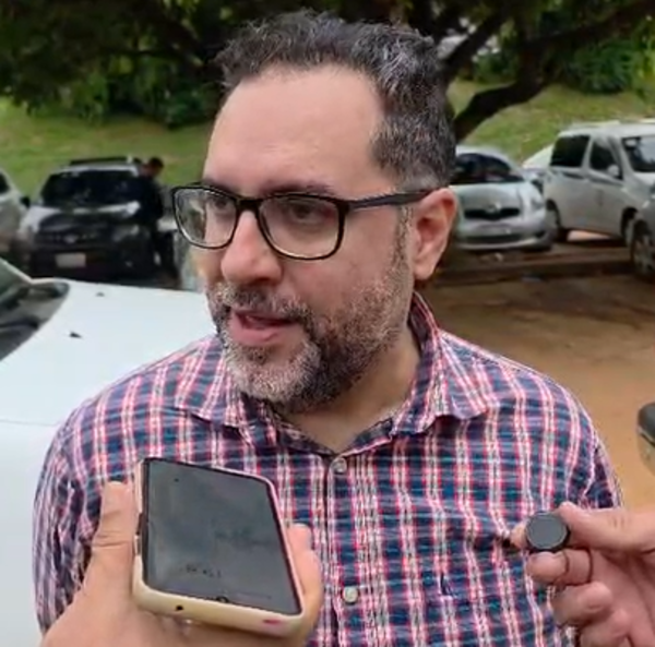 Detienen a funcionario del INCAN en entrega vigilada por presunta "coima" para cirugías - PDS RADIO Y TV