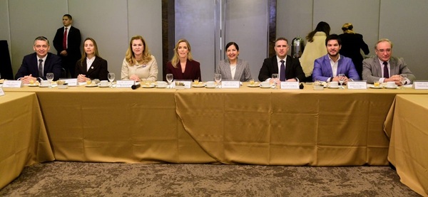 Gobierno fortalece política de prevención de violencia contra la mujer