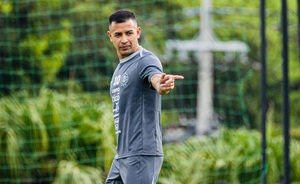 Olimpia: Derlis González volvió a sentir dolor y retrasa su vuelta