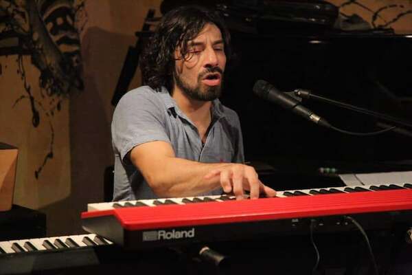 Rolfi Gómez llevará al ICPA repertorio de Bach, Chopin y Mangoré y Glass - Música - ABC Color