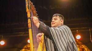Integrantes de la Orquesta Filarmónica Guaraní de Paraguarí brillaron en escenarios peruanos - Música - ABC Color