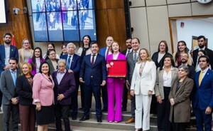 Distinguieron a la UNAE con el Premio “Las Residentas”