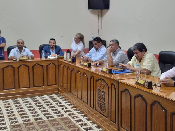 Junta Municipal aprueba rendición de cuentas 2025 entre divisiones y cuestionamientos - Concepción al Día
