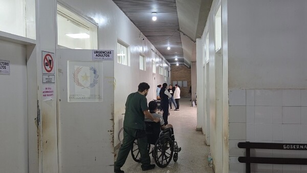 Insólito robo en el Hospital Regional de Concepción: Desaparece silla de ruedas de paciente en estado grave