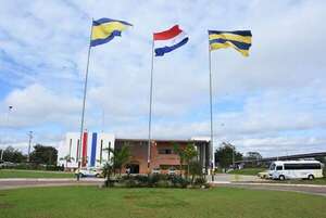 Invasión de terrenos en Luque: Denuncia llegó al Senado - Política - ABC Color