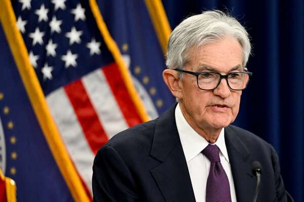 La Reserva Federal deja sin cambios los tipos de interés en la última junta de Powell - 5Días