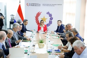 Viceministro destaca apertura y diálogo en primera reunión sobre reajuste del salario mínimo - ADN Digital