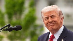 Trump contempla mantener bloqueo naval contra Irán por "meses" en caso de ser necesario