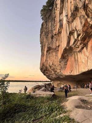 Turismo interno: dos circuitos para observar exóticas aves, conocer una comunidad indígena y visitar cuatro cavernas en Vallemí   - Viajes - ABC Color