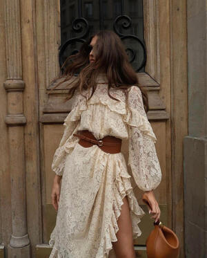 Este es el vestido viral más elegante: disimula los brazos y oculta rollitos » San Lorenzo PY