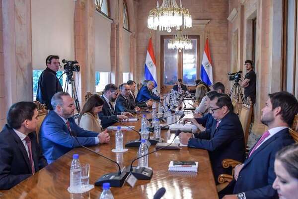 Peña lanza una nueva advertencia a sus ministros y tiene una prioridad - Política - ABC Color