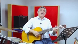 Docentes critican a Luis Ramírez por descuentos salariales