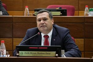 Recién después de las internas se estudiará proyecto sobre senaduría vitalicia - ADN Digital