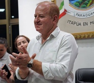 Gobernador de Itapúa destaca el valor del trabajo y llama a seguir construyendo oportunidades