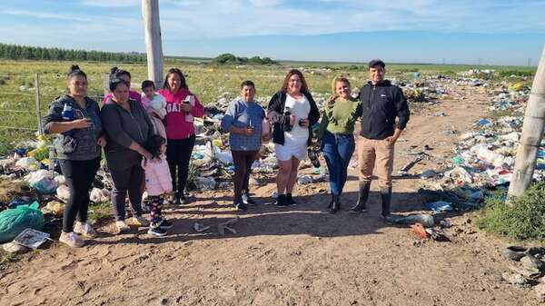 Villa Florida: vecinos denuncian supuesta contaminación ambiental que ocasiona el vertedero municipal - Nacionales - ABC Color