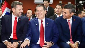 Horacio Cartes pide unidad del Partido Colorado y lanza guiño a Baruja